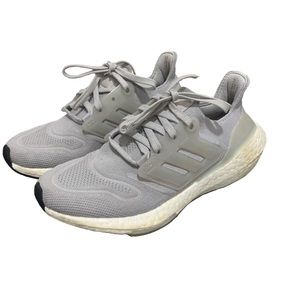 Adidas Ultraboost sz 5.5